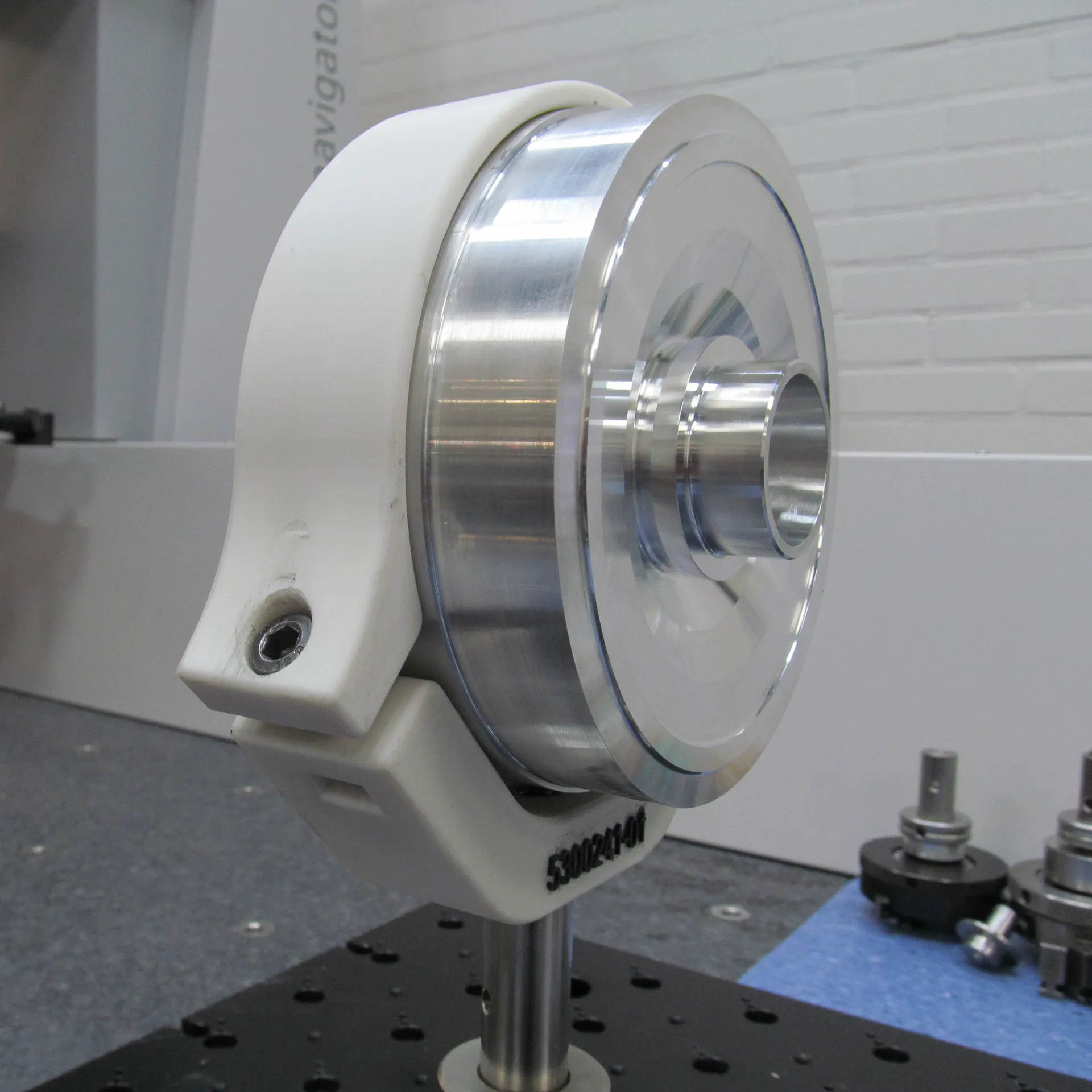 Turbine wheel fixture